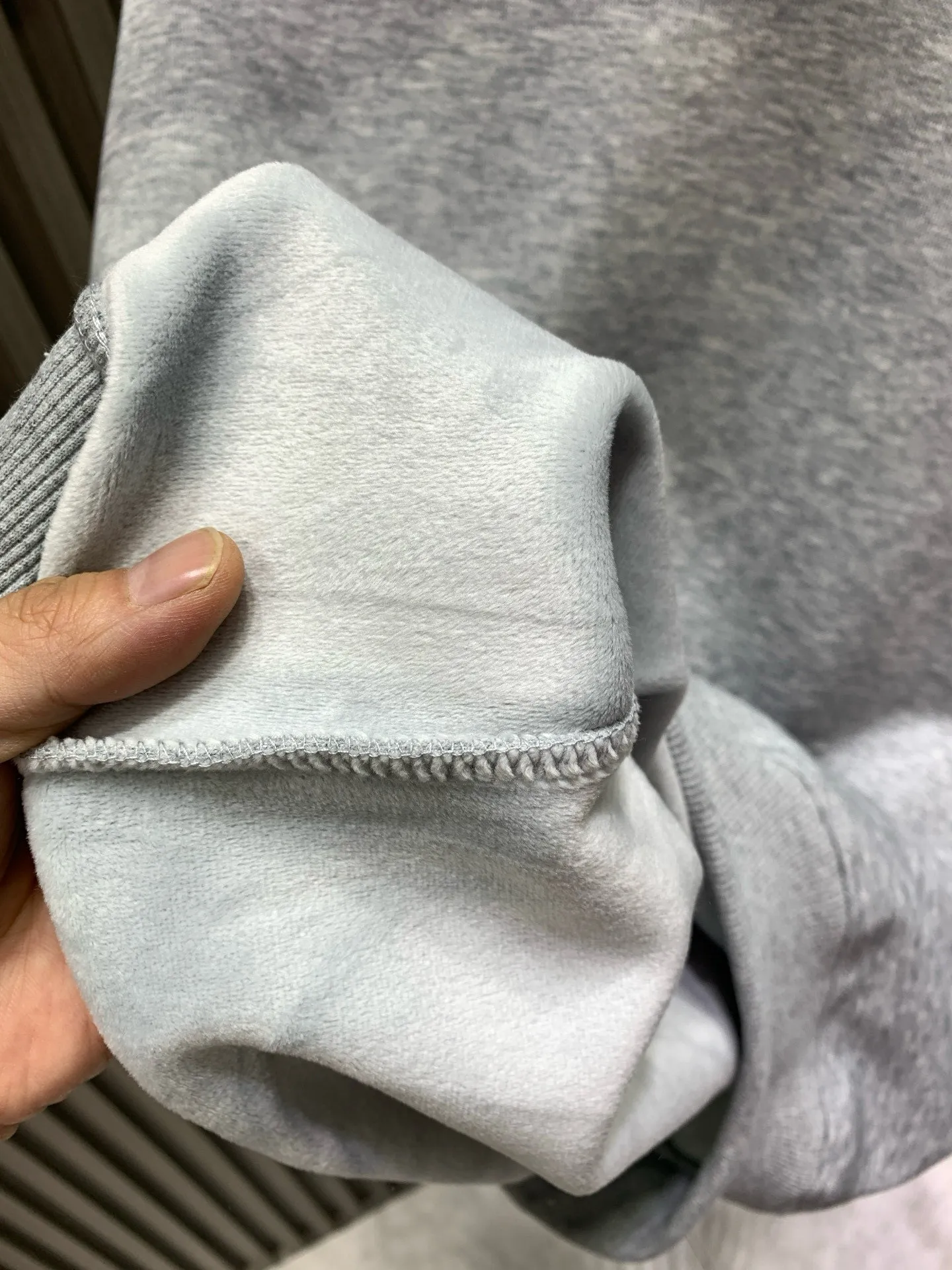 🅿️250 gray